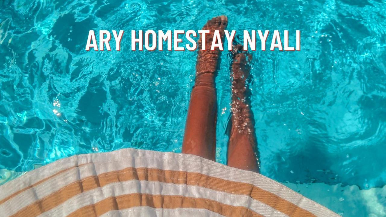 Ary Homestay Nyali- A Walk Away From City Mall Mombasa Exterior foto